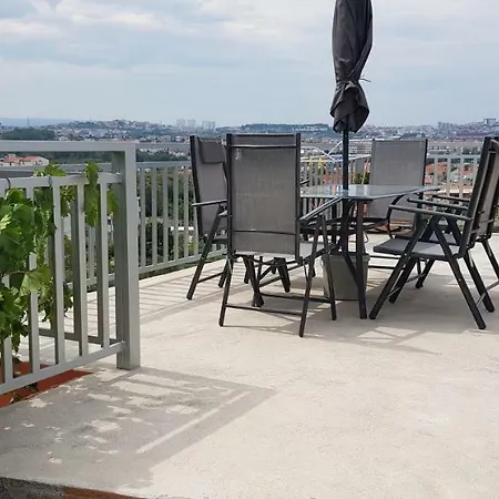 Apartment Felix Solin